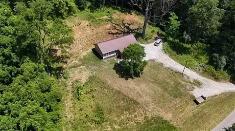 3028 Volcano Rd, Walker, WV 26180 photo 3