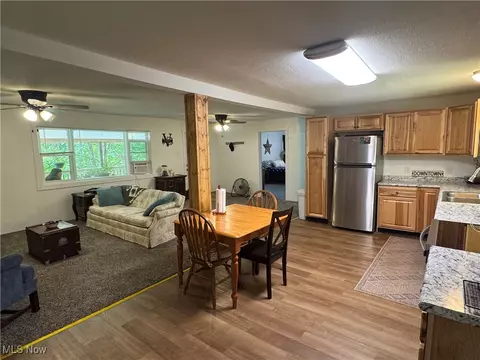 3028 Volcano Rd, Walker, WV 26180 photo 8