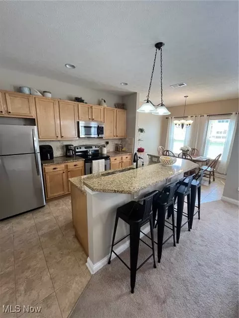 Kitchen - 1315 Cascade Cir E, Canton, OH 44708 photo 1 of 1
