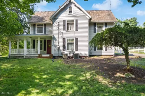 1047 Milan St N, Canal Fulton, OH 44614