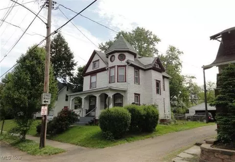 914 Shorb Ave NW, Canton, OH 44703