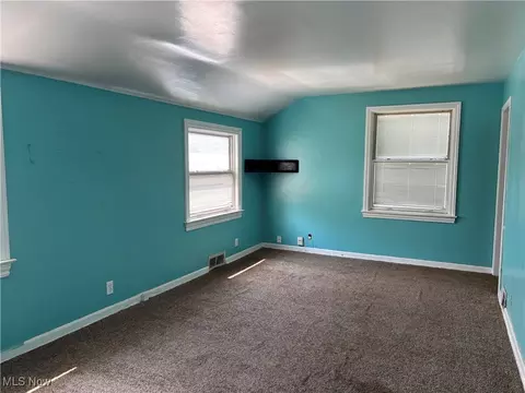 1067 Shadowrow Rd, Willoughby, OH 44094 photo 5