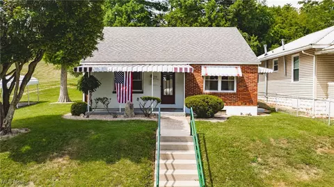 1713 26th St, Parkersburg, WV 26101