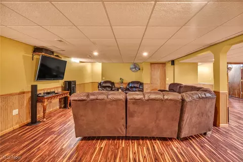 2040 Hackberry St, Akron, OH 44301 photo 30