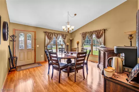 2040 Hackberry St, Akron, OH 44301 photo 7