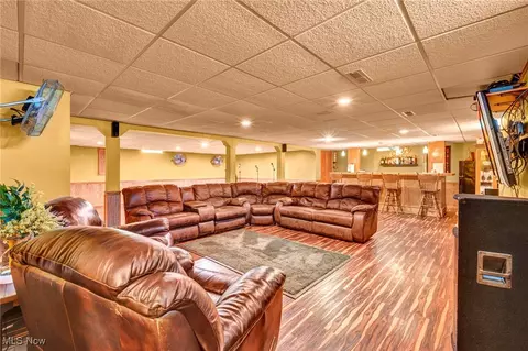 2040 Hackberry St, Akron, OH 44301 photo 29