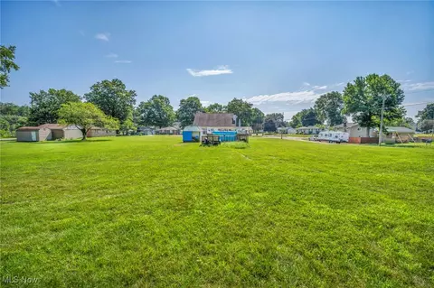 2040 Hackberry St, Akron, OH 44301 photo 44
