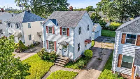 12409 Crossburn Ave, Cleveland, OH 44135