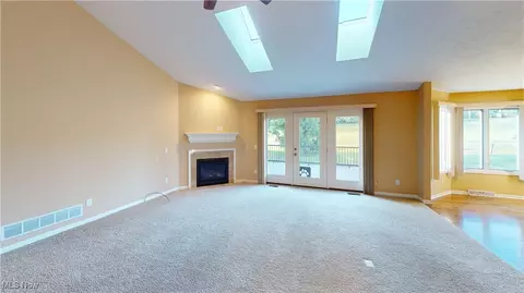 Living - 2697 Prescott Downs, Stow, OH 44224 photo 3 of 4