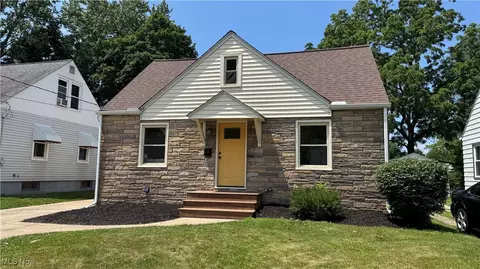 144 Carroll Ave, Painesville, OH 44077
