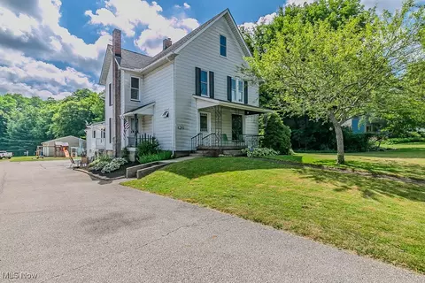126 North St, Chardon, OH 44024