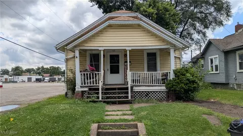 1549 Quimby Ave SW, Canton, OH 44706