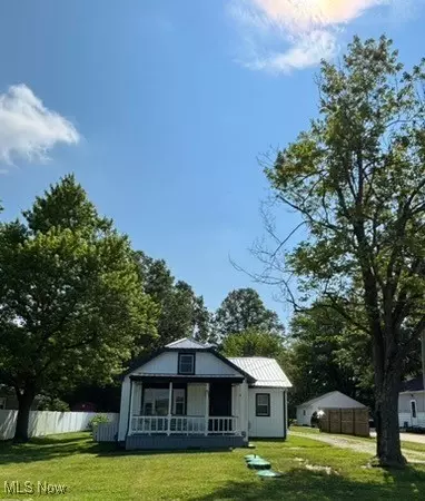 6150 Mahoning Ave NW, Warren, OH 44481