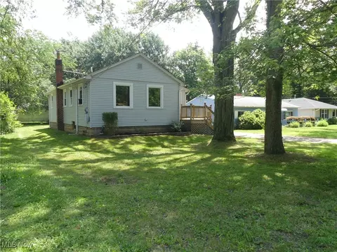 6069 Hyde St, Mentor, OH 44060 photo 22