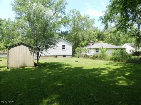 6069 Hyde St, Mentor, OH 44060 photo 21