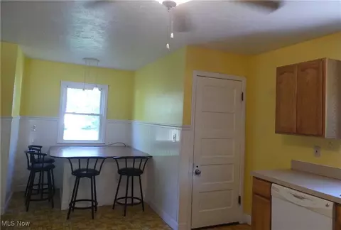 6069 Hyde St, Mentor, OH 44060 photo 10