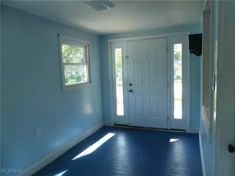 6069 Hyde St, Mentor, OH 44060 photo 18