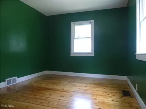 6069 Hyde St, Mentor, OH 44060 photo 14