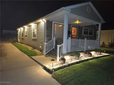 72 S Hartford Ave, Youngstown, OH 44509