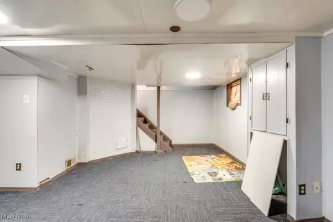 Other - 516 Floyd St, Akron, OH 44310 photo 6 of 9