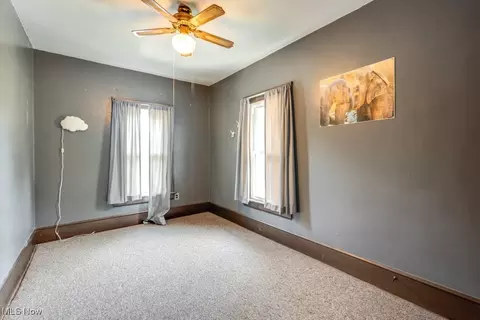 Bedroom - 516 Floyd St, Akron, OH 44310 photo 13 of 14