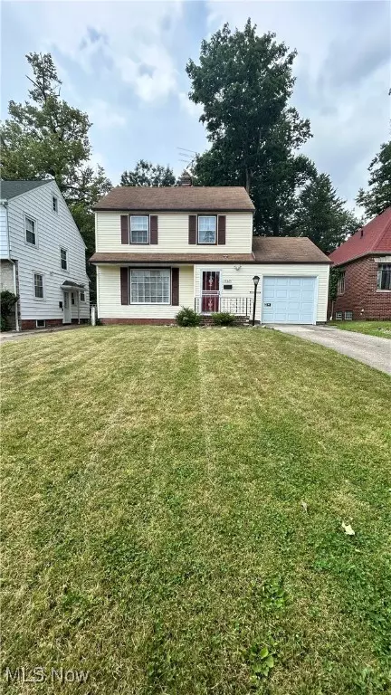 5262 Camden Rd, Maple Heights, OH 44137