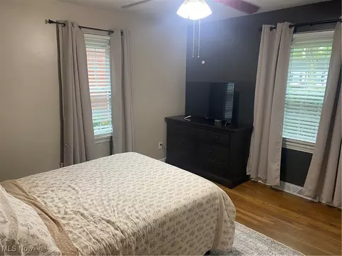 Bedroom - 243 Yale Ave, Elyria, OH 44035 photo 1 of 8