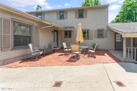 Exterior - 16 Centennial Dr, Poland, OH 44514 photo 6 of 10
