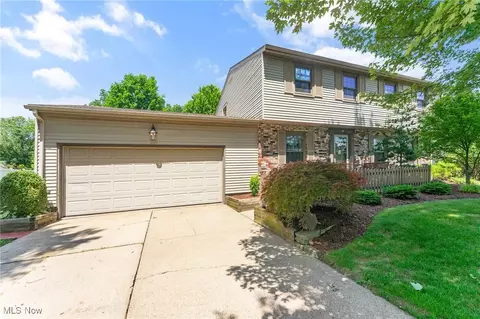 Exterior - 16 Centennial Dr, Poland, OH 44514 photo 8 of 10