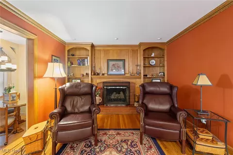 Living - 16 Centennial Dr, Poland, OH 44514 photo 1 of 3