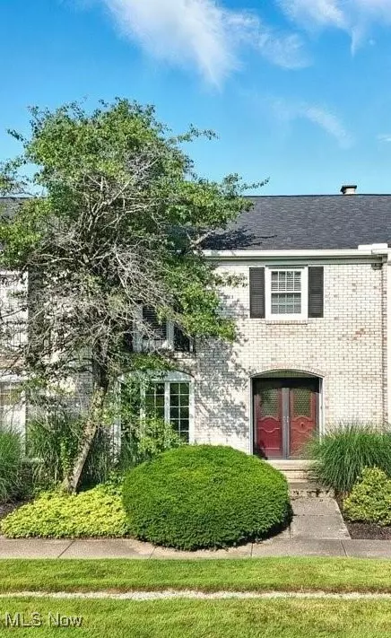 824 S Chillicothe Rd, Aurora, OH 44202