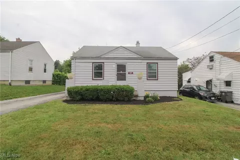 828 Cornell Ave, Youngstown, OH 44502
