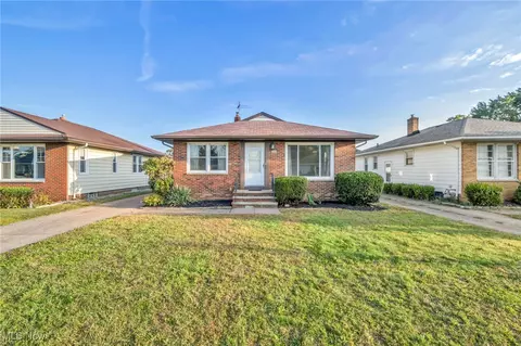 3402 North Ave, Parma, OH 44134