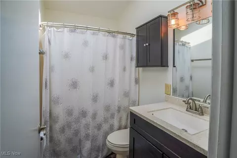 1277 Dewitt Dr, Akron, OH 44313 photo 18