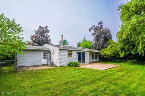 1277 Dewitt Dr, Akron, OH 44313 photo 25