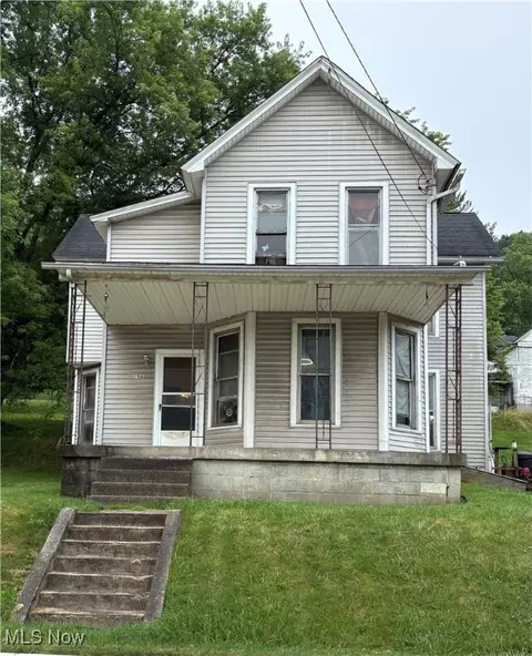 156 E College St, Scio, OH 43988