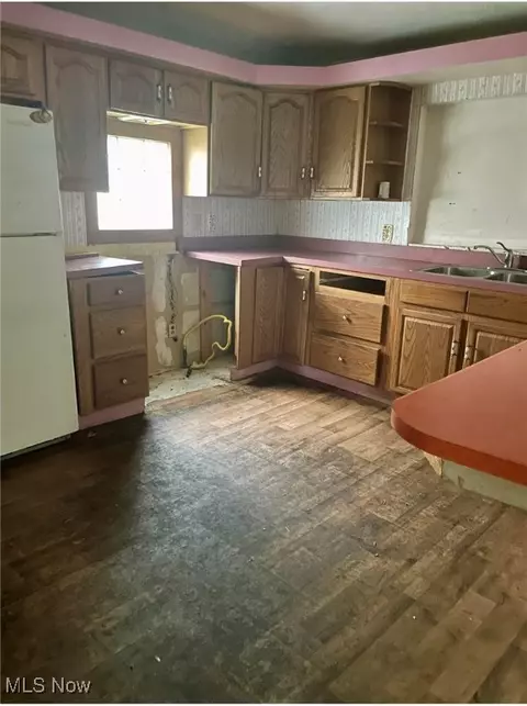 1709 E 29th St, Lorain, OH 44055 photo 7