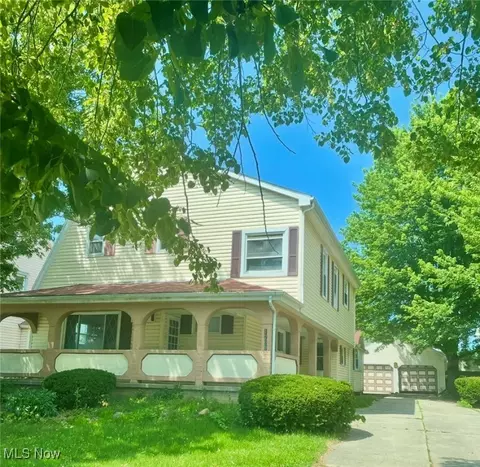 1709 E 29th St, Lorain, OH 44055 photo 2