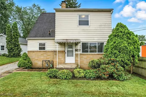 16-18 E Linwood Ave, Akron, OH 44301