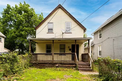 991 Ida Ave, Cleveland, OH 44103
