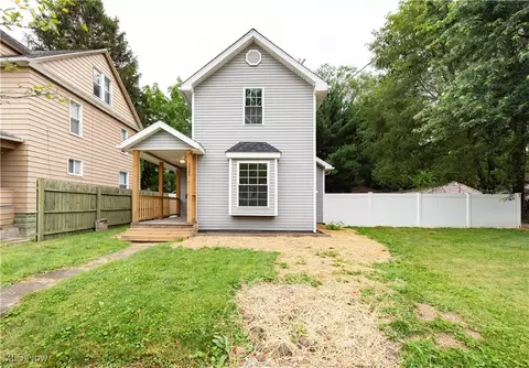1022 Big Falls Ave, Akron, OH 44310