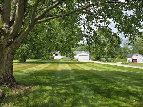 6170 Akron Rd, Smithville, OH 44677
