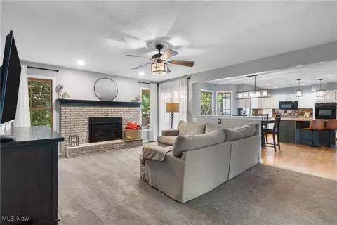 Living - 3049 Deercrest Path, Stow, OH 44224 photo 3 of 4
