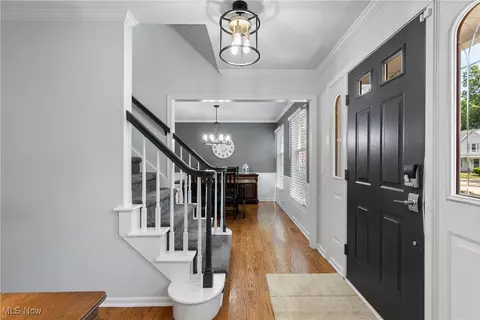 Entry Way - 3049 Deercrest Path, Stow, OH 44224 photo 1 of 1