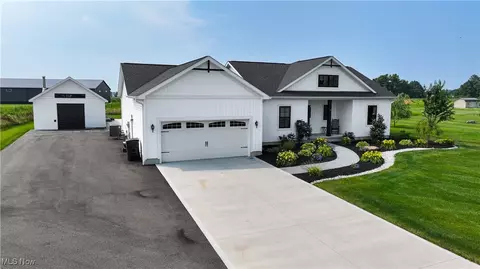3508 Boos Rd, Huron, OH 44839