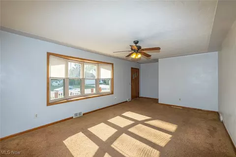 232 Lexington Ave, Elyria, OH 44035 photo 8