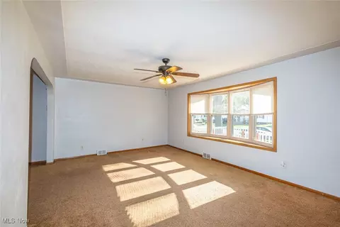 232 Lexington Ave, Elyria, OH 44035 photo 7