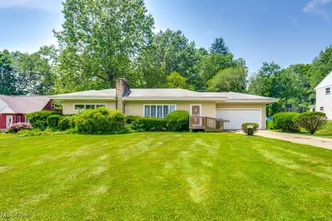 787 Atwood Dr, Tallmadge, OH 44278