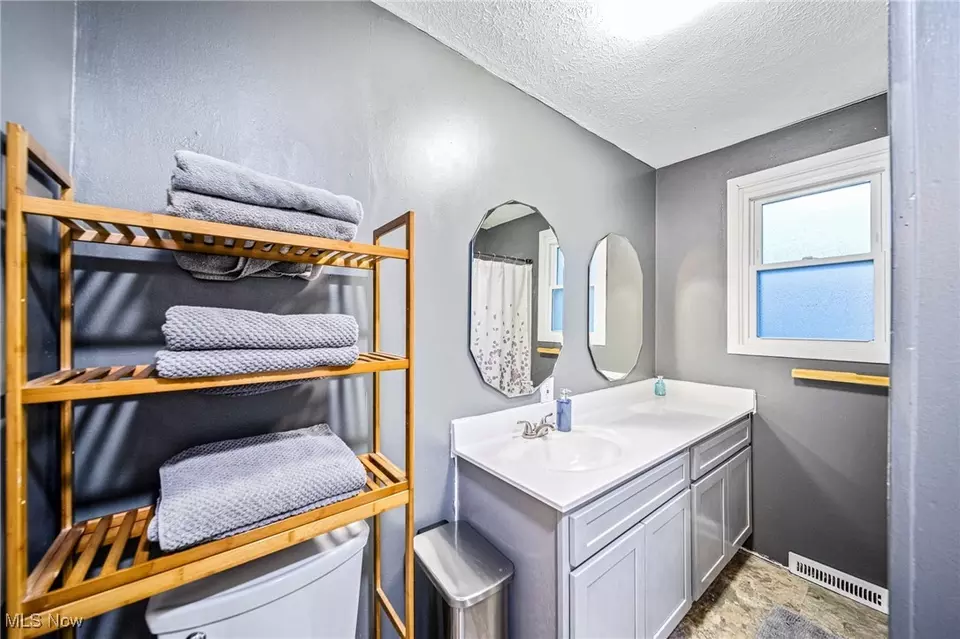 Bath - 8240 Bellflower Rd, Mentor, OH 44060 photo 2 of 2