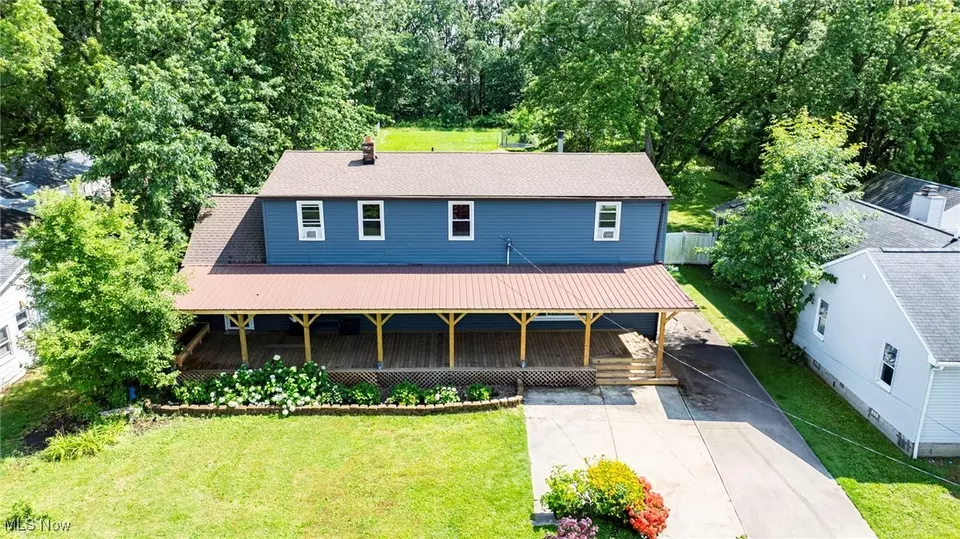 Exterior - 8240 Bellflower Rd, Mentor, OH 44060 photo 6 of 12